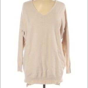 Cream/tan sweater by Dreamers